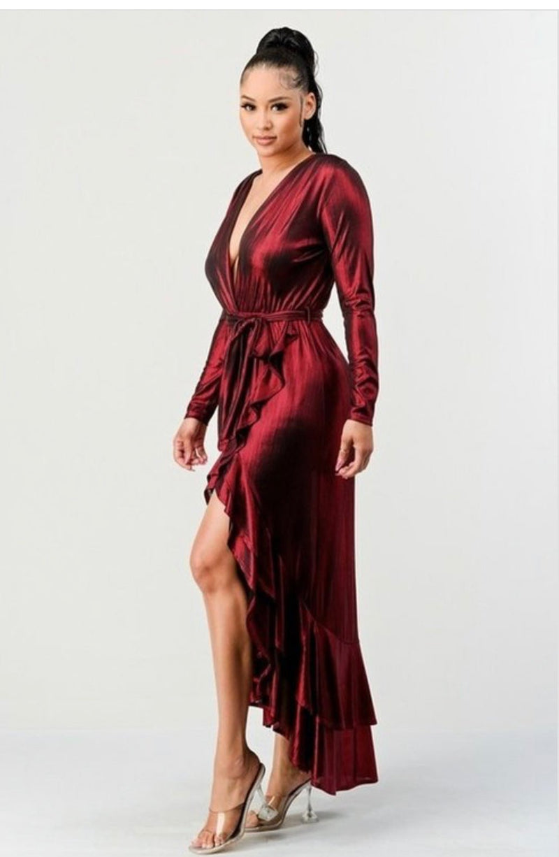 Chic Foil Maxi Gown with Plunge V - Neck and Asymmetrical Ruffled Hem - Stile boutique