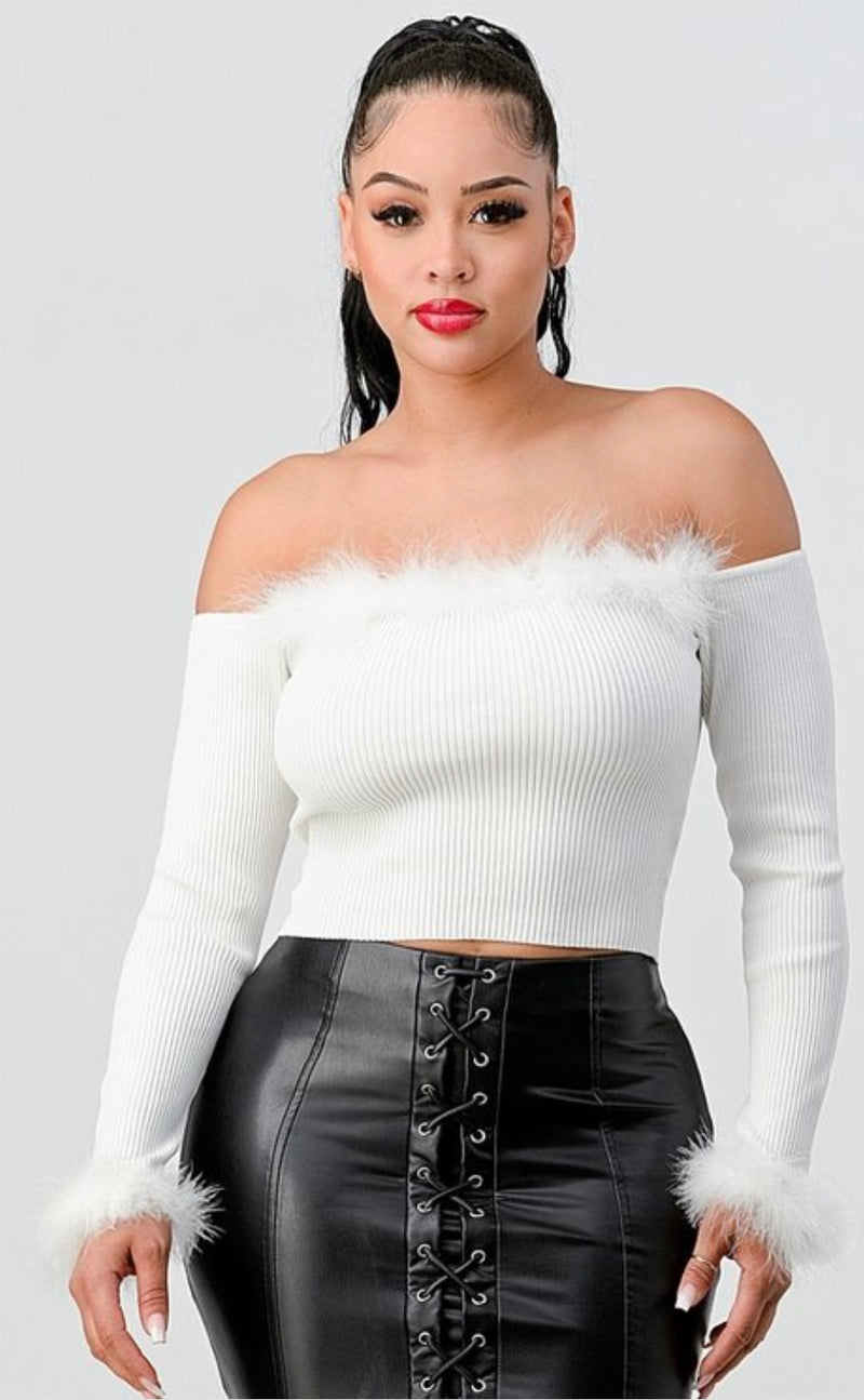 Off-Shoulder Fur Rib Knit Crop Top