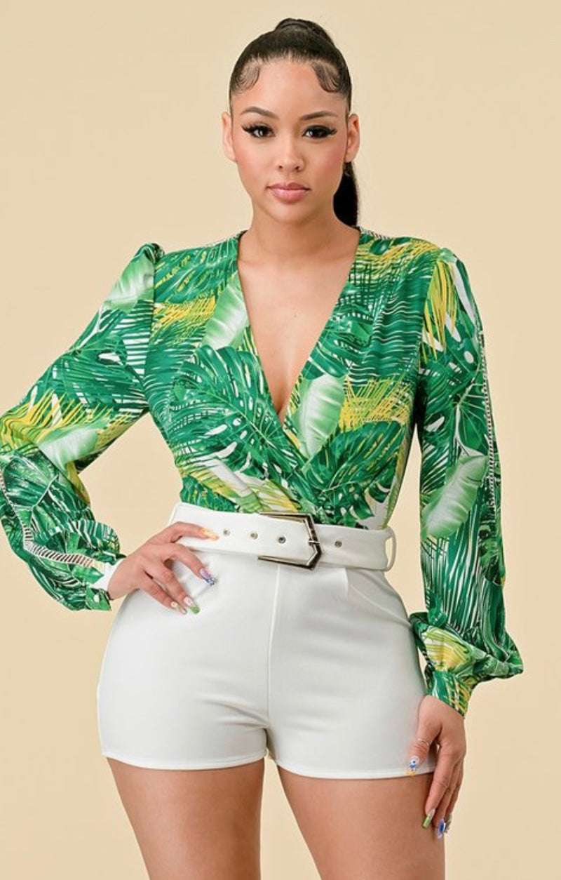 Tropical Print Romper – Stylish Summer Jumpsuit